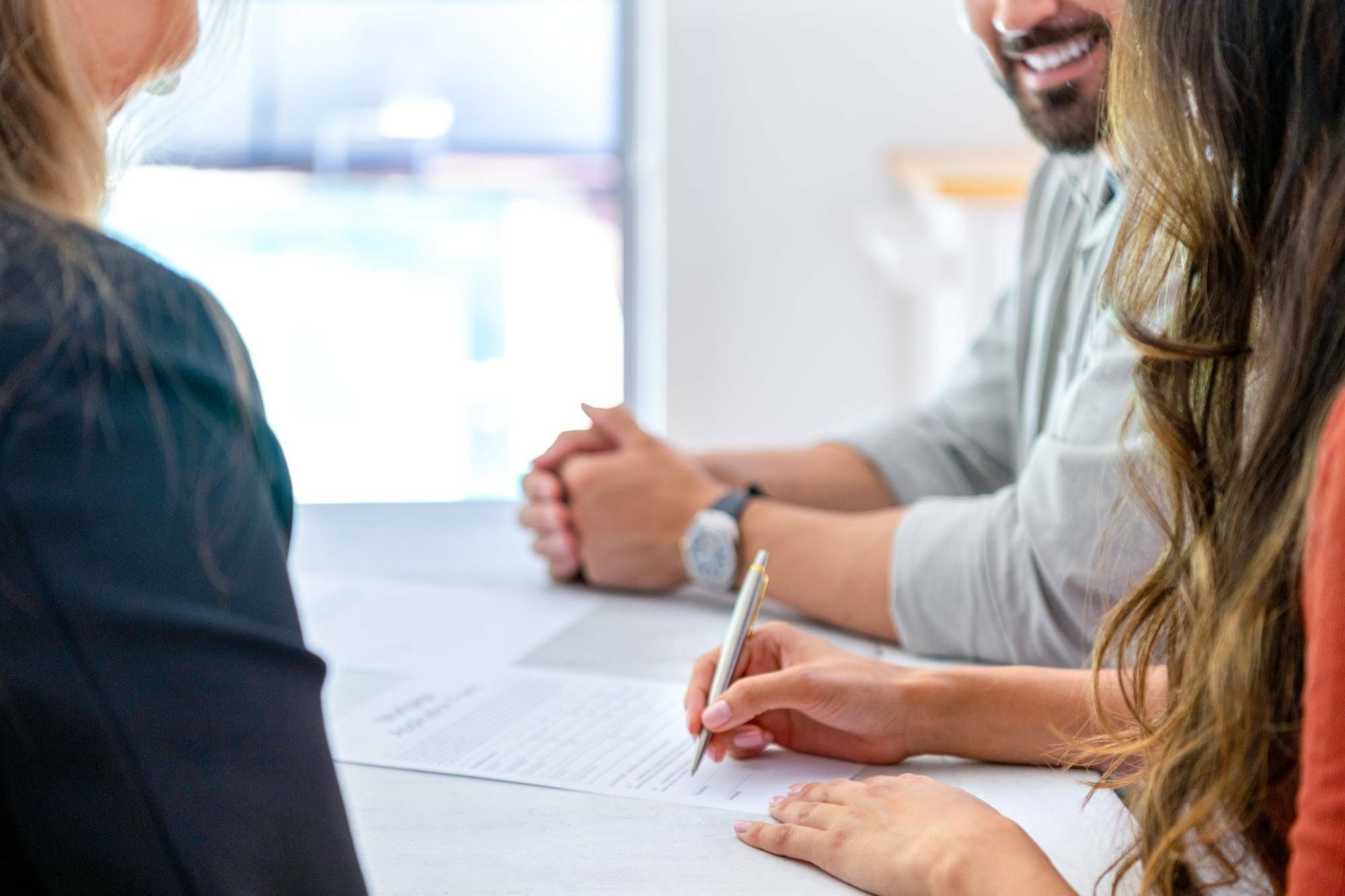 Couple refinancing home loan at bluegrass land title in ky