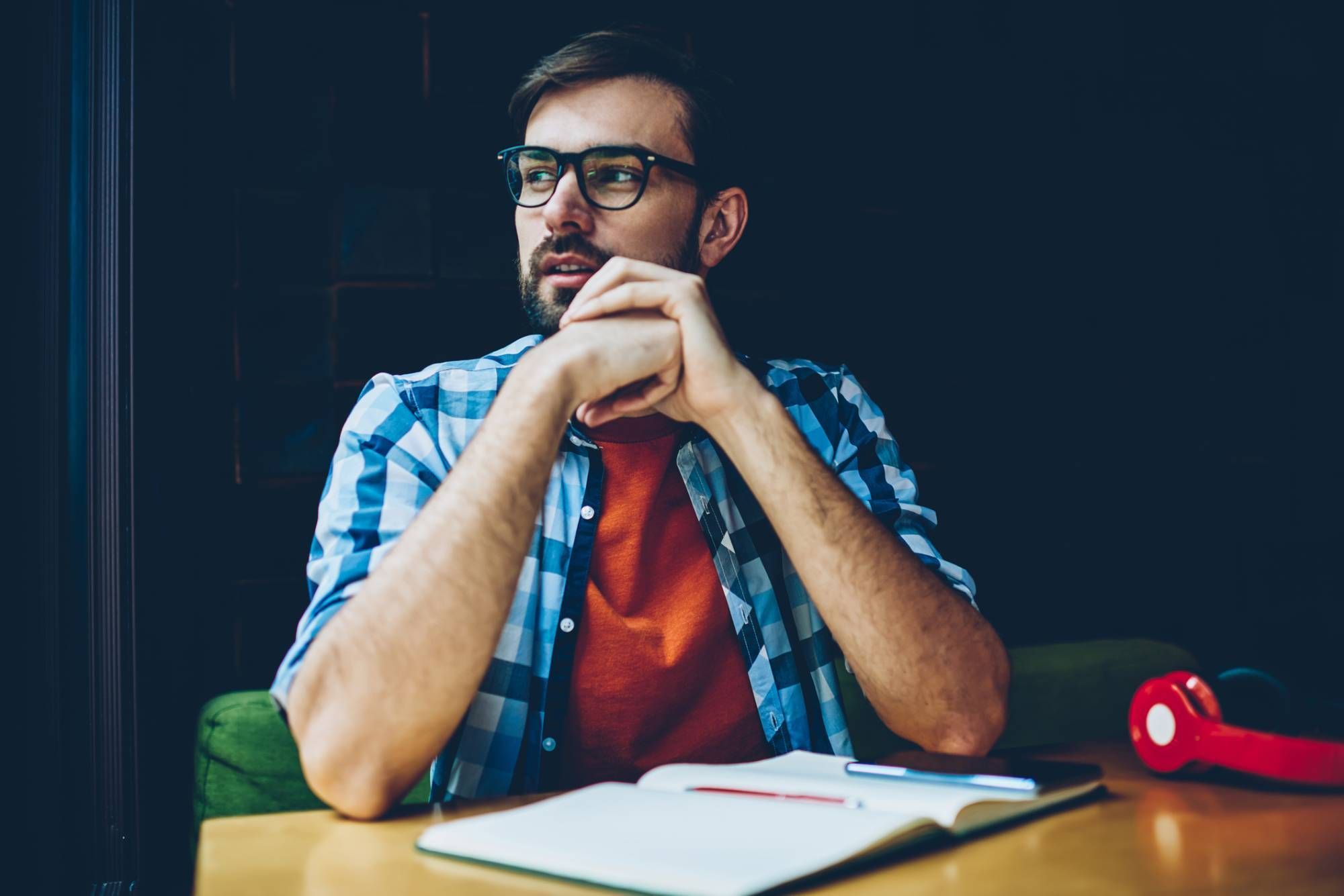 Man struggling to focus in birmingham al
