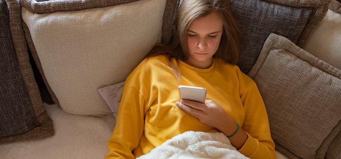 Woman sick with the flu in 2022