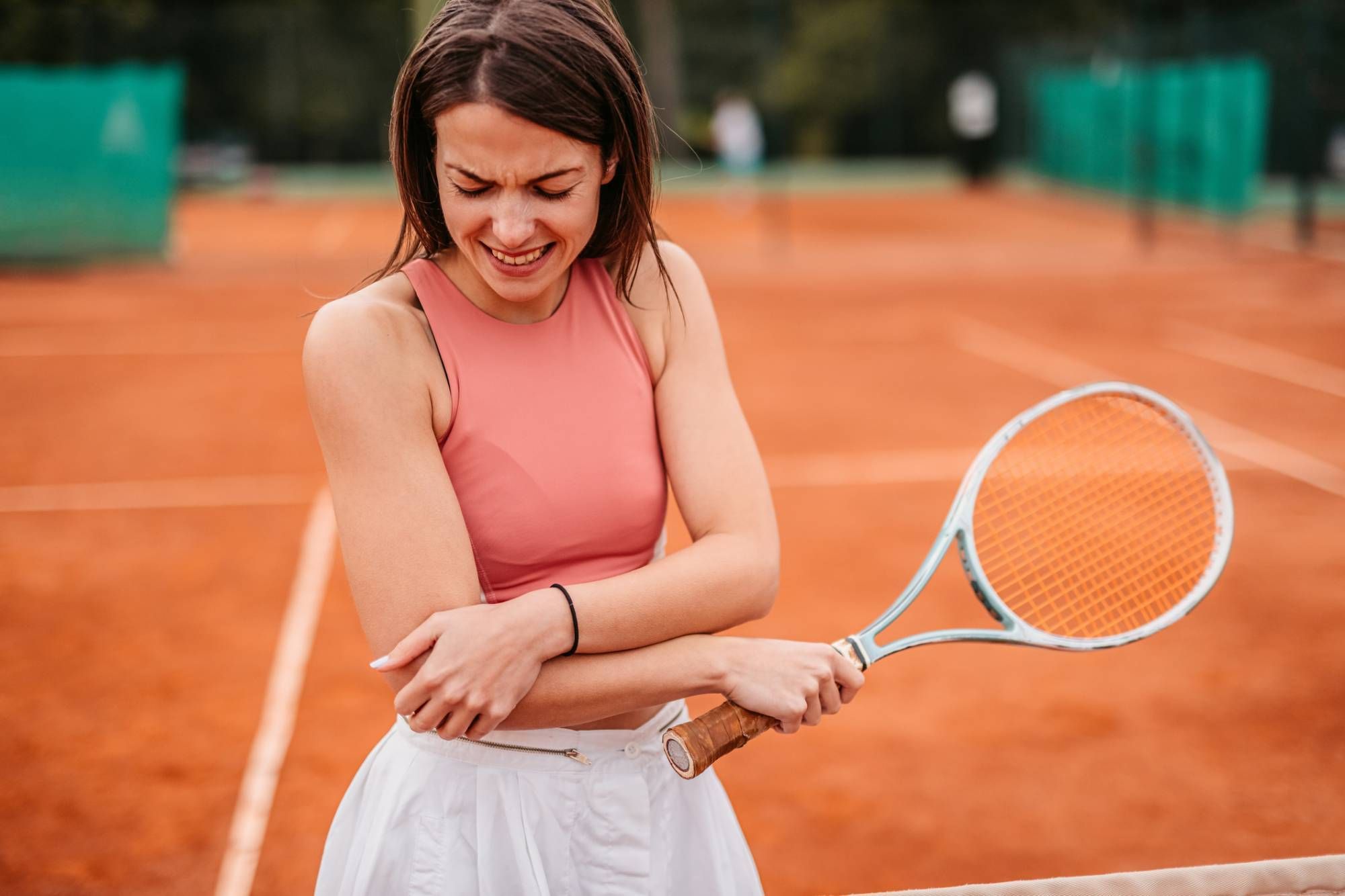 Woman with sports injury ready for urgent care