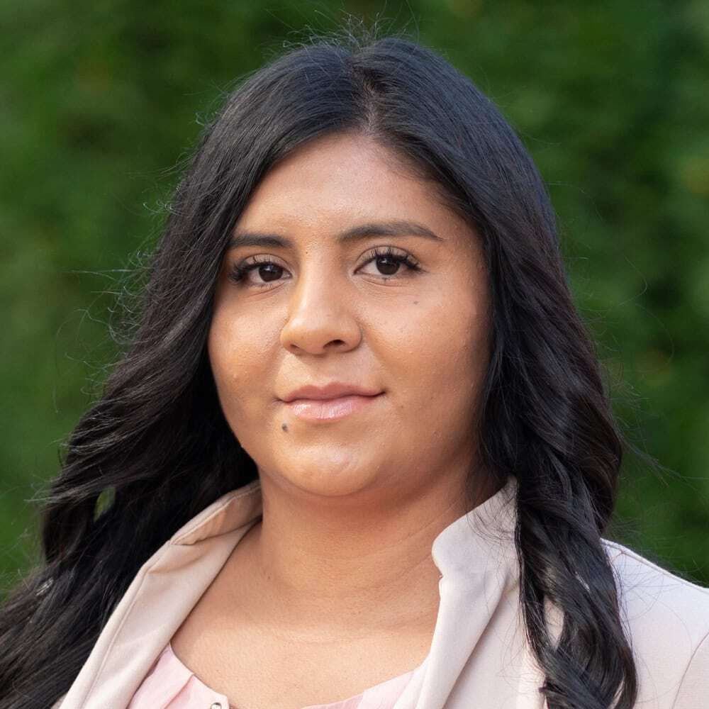 Kassandra Ramirez 25