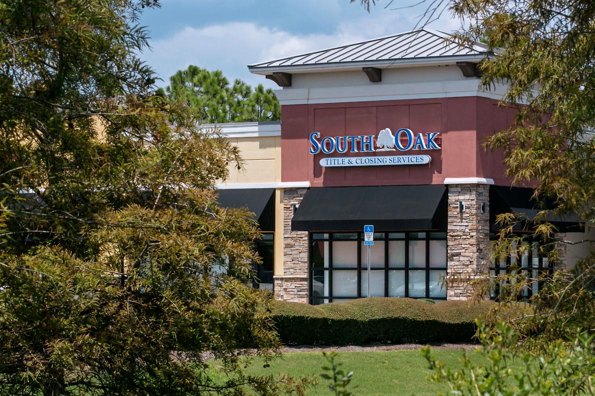 exterior of south oak title and closing 30a panama city florida panhandle title and closing