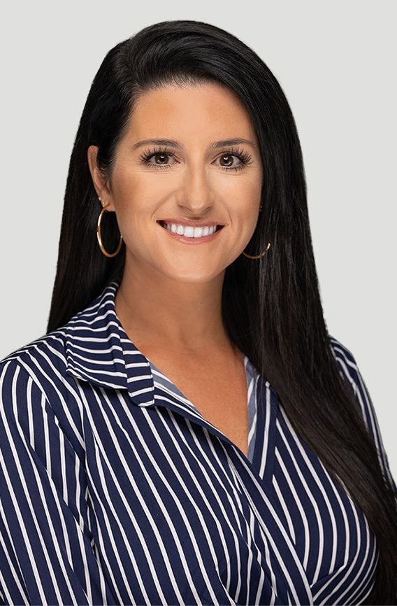 Amy Moore 30 A Closer